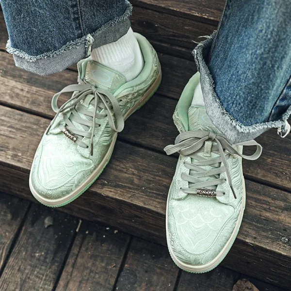 2025 New High-quality Men's and Women's Casual Sports Shoes Fashionable and Versatile Brand Designer Leather Shoes Plus Size44 - Image 5